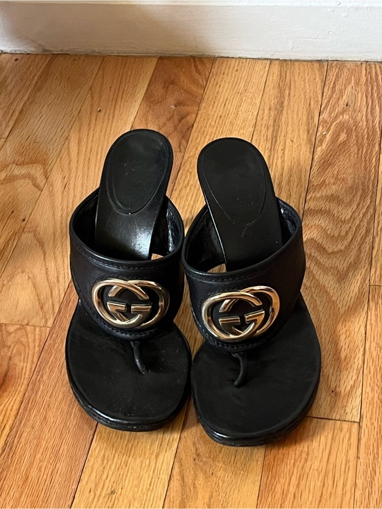 Gucci Shoes - Gucci Black Leather Thong Sandals with Gold Emblem